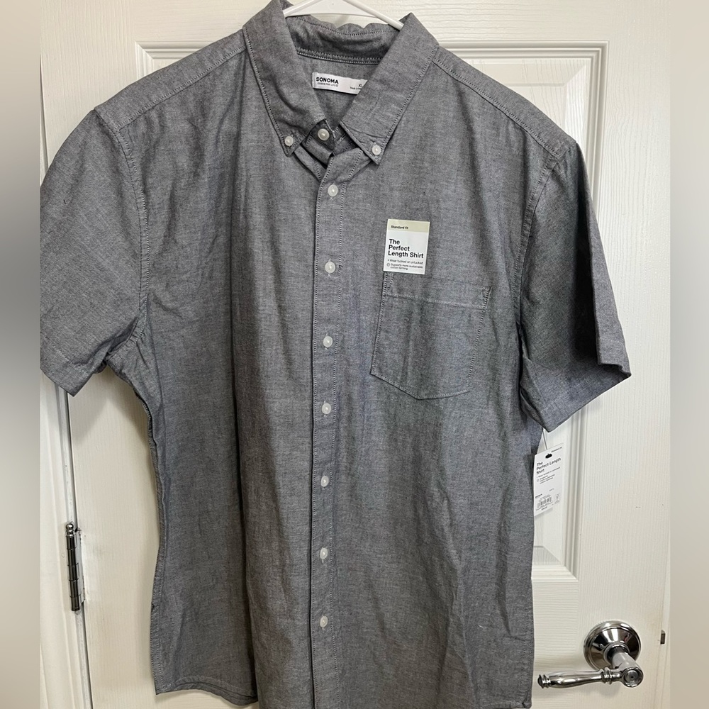 Men’s Button Up NWT- XL Gray/ blackish